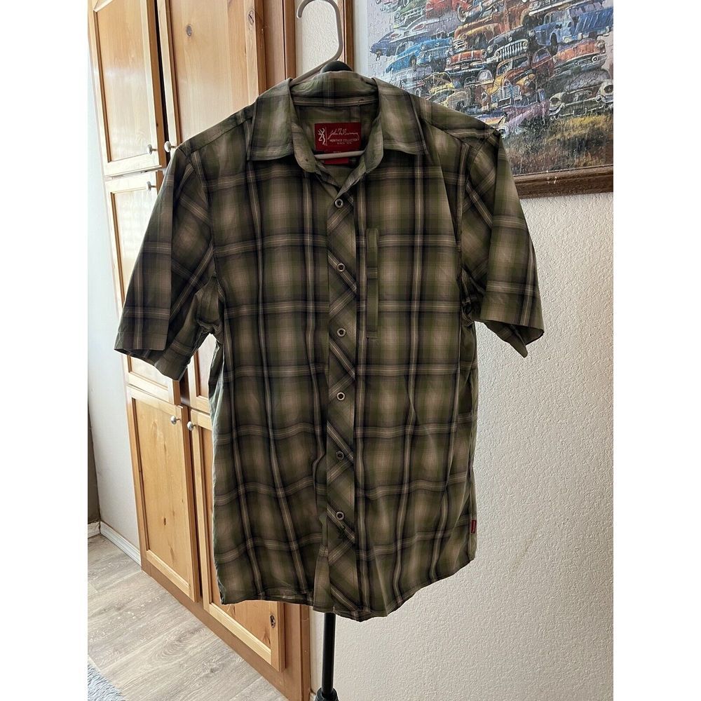 John M Browning Heritage Collection Green Plaid Short Sleeve Button Up M Shirt